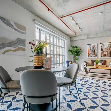 Casa Contemporanea By Wynwood House-3